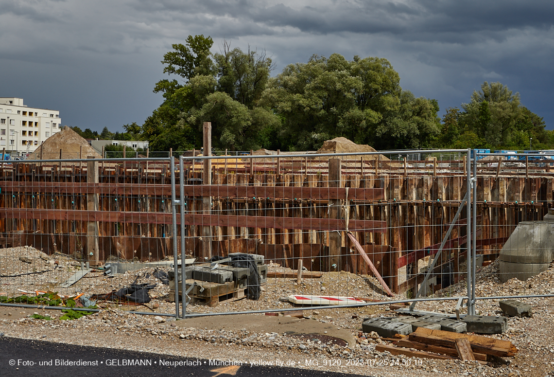 25.07.2023 - Rundgang im Alexisquartier in Neuperlach
